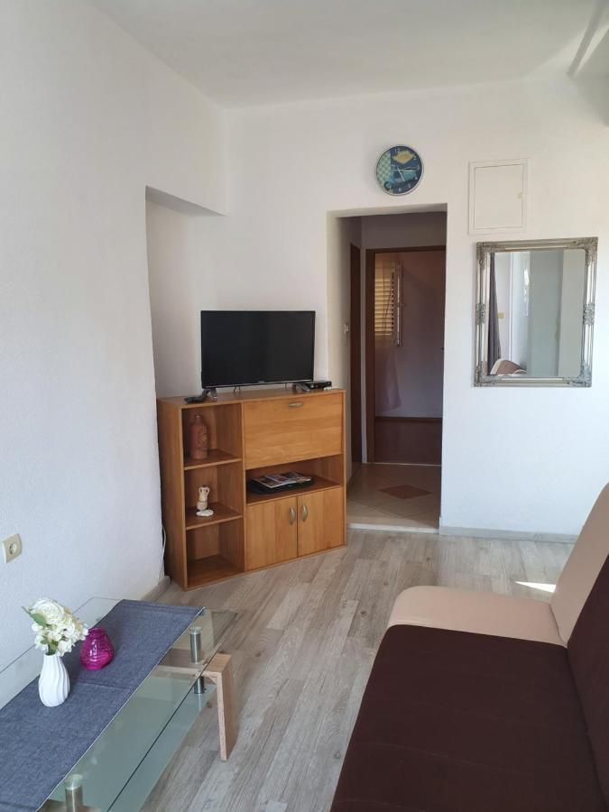 Apartman Dusanka Jovic Makarska Exterior foto